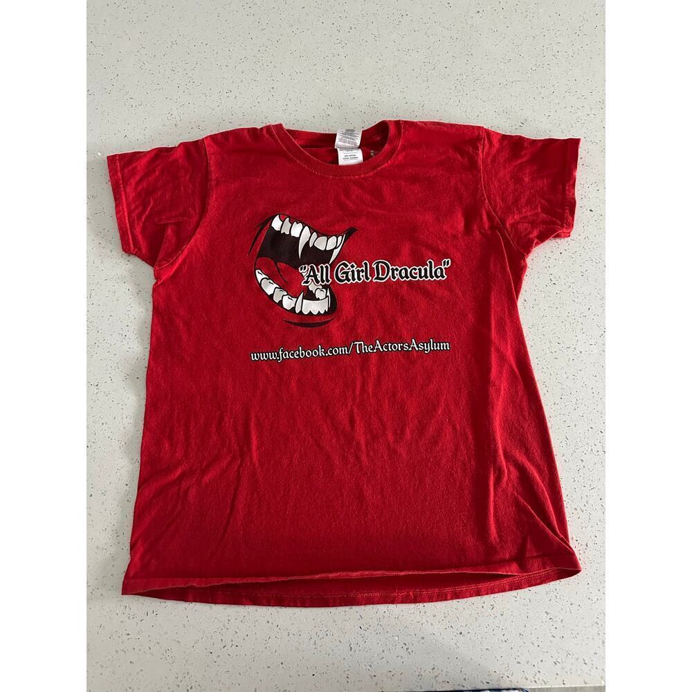 ALL GIRL’S DRACULA THE ACTORS ASYLUM T SHIRT SIZE MEDIUM
